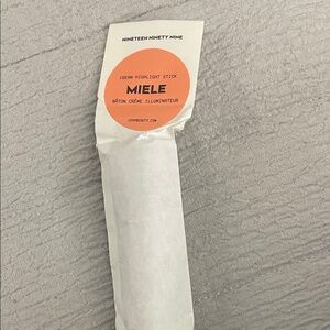 Nineteen Ninety Nine Cheeks and Lip Cream Stick in Miele